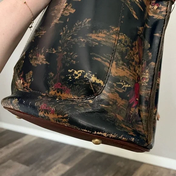 Patricia Nash Kent Countryside Bucket Bag - Picture 7 of 8